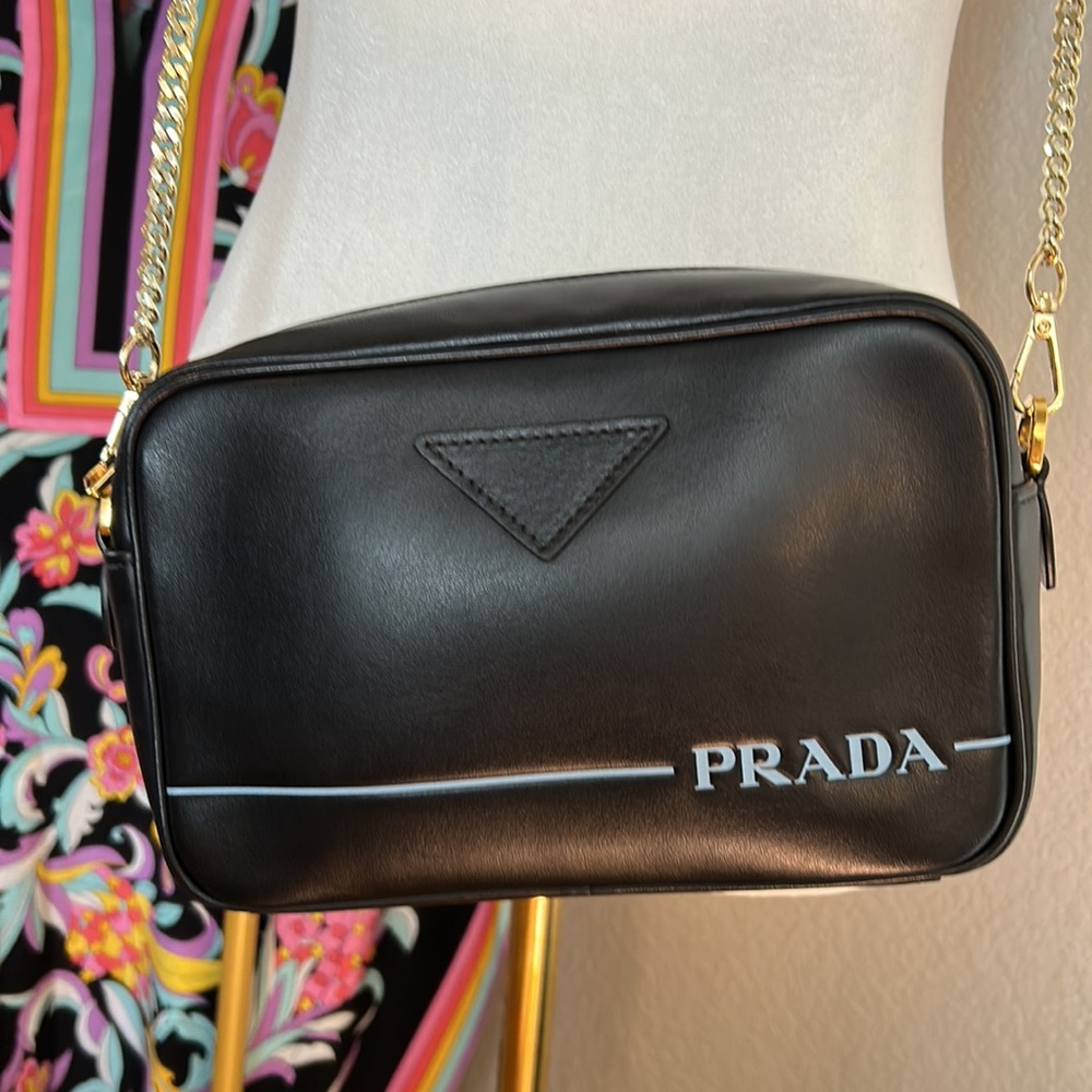 PRADA LEATHER CROSSBODY CAMERA BAG